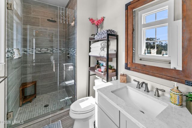 10 Shear Water Drive, Hilton Head Island, SC 29926