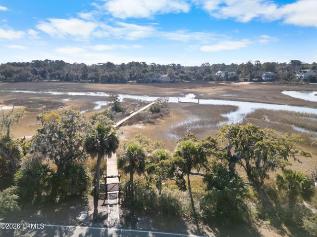 10 Shear Water Drive, Hilton Head Island, SC 29926