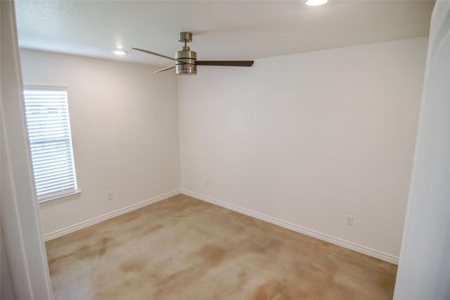1261 Lehmann DR B, Copperas Cove, TX 76522