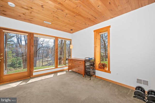 213 SHERWOOD RD, Cockeysville, MD 21030