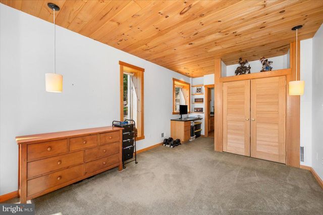 213 SHERWOOD RD, Cockeysville, MD 21030