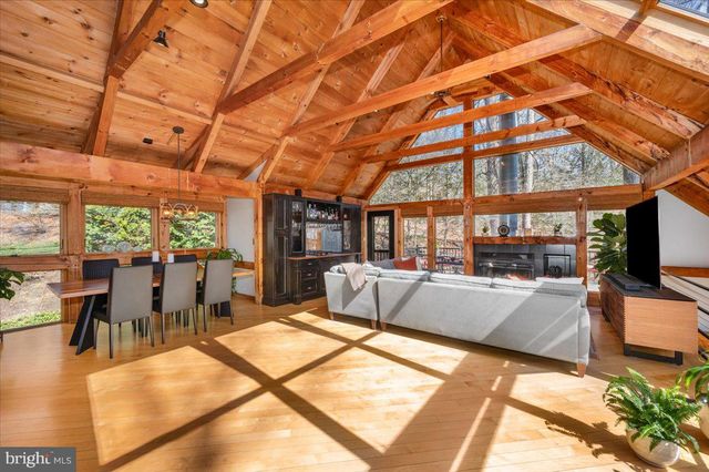 213 SHERWOOD RD, Cockeysville, MD 21030