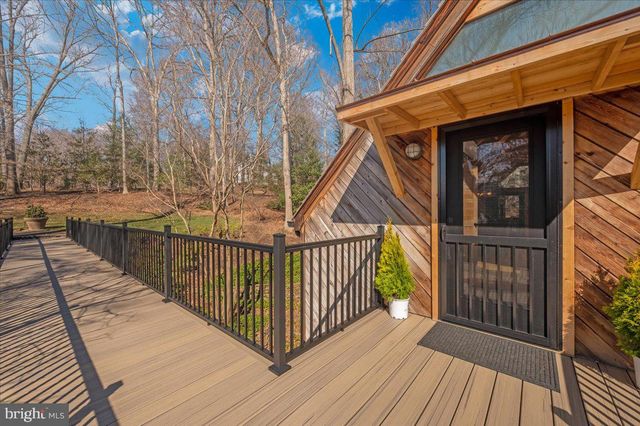 213 SHERWOOD RD, Cockeysville, MD 21030