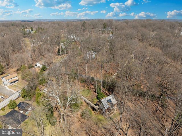 213 SHERWOOD RD, Cockeysville, MD 21030