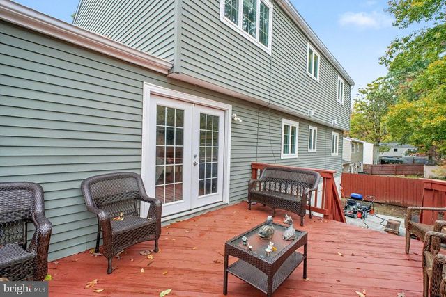 5060 GALLAGER DR, Fredericksburg, VA 22407