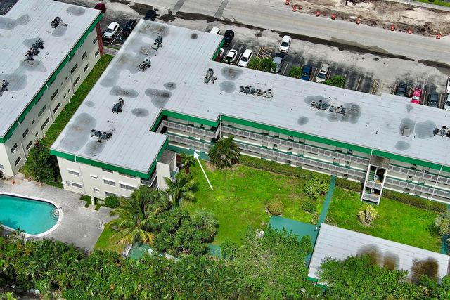 1450 Atlantic Shores Boulevard 312, Hallandale Beach, FL 33009