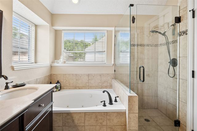 14592 Princeton Court, Addison, TX 75001