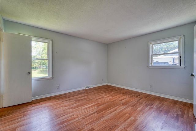 411 Vanderbilt Road, Spartanburg, SC 29301