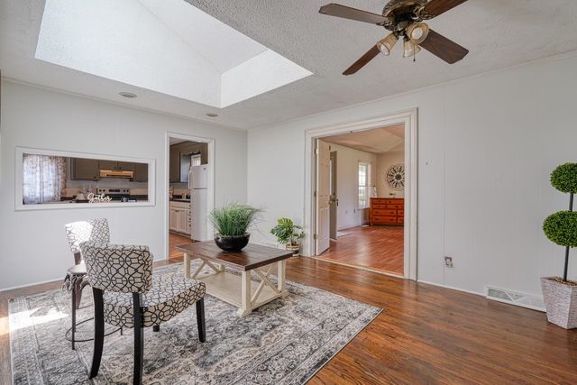 411 Vanderbilt Road, Spartanburg, SC 29301