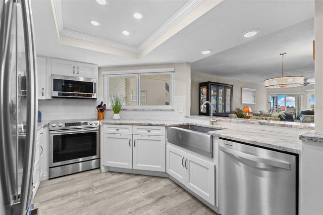 16332 GULF BOULEVARD 2B, Redington Beach, FL 33708