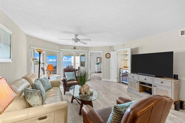 16332 GULF BOULEVARD 2B, Redington Beach, FL 33708