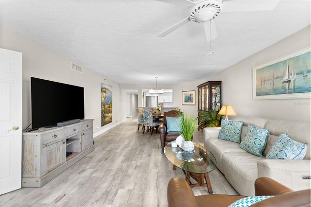 16332 GULF BOULEVARD 2B, Redington Beach, FL 33708