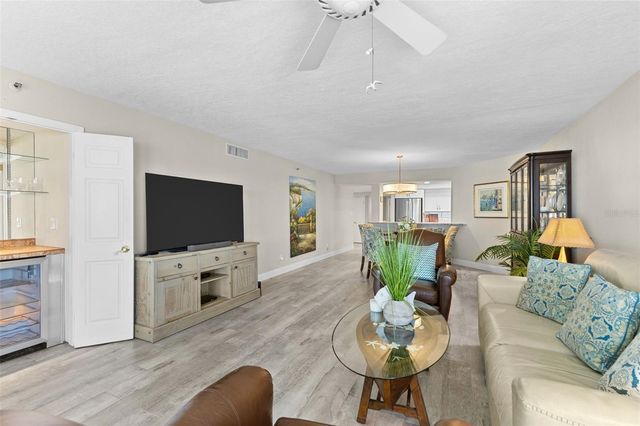 16332 GULF BOULEVARD 2B, Redington Beach, FL 33708