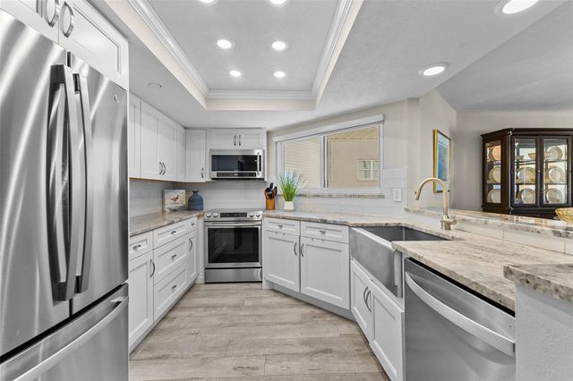 16332 GULF BOULEVARD 2B, Redington Beach, FL 33708