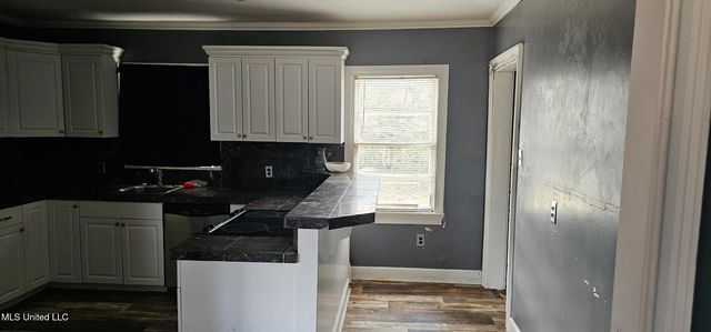 1063 Voorhees Avenue, Jackson, MS 39209