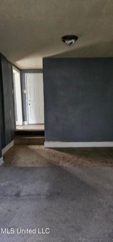 1063 Voorhees Avenue, Jackson, MS 39209