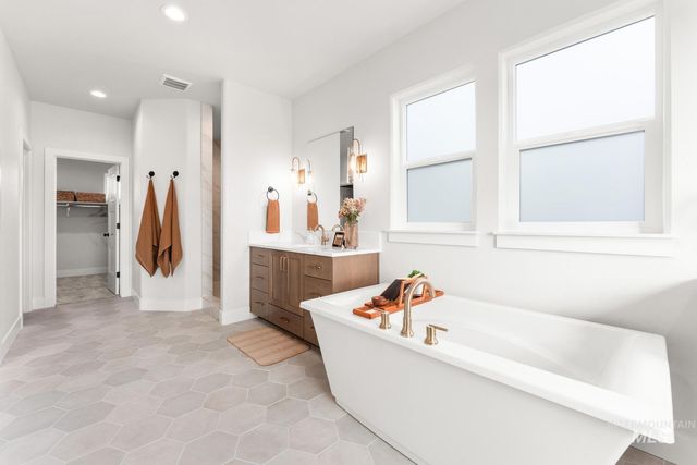 7535 W Diamond Lake Dr, Boise, ID 83714