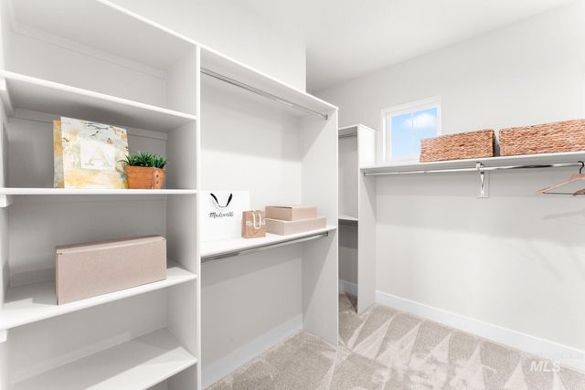 7535 W Diamond Lake Dr, Boise, ID 83714