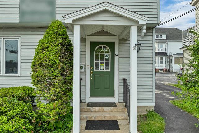 16 Depot Street, Wolfeboro, NH 03894