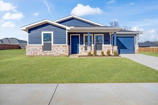 2385 Miller Street, Denison, TX 75020