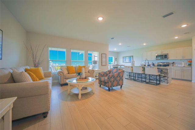 7917 PEACE LILY AVENUE, Wesley Chapel, FL 33545