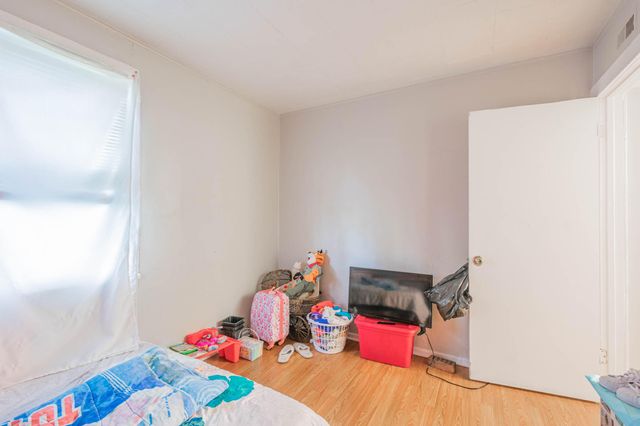 98 23rd Street S, Battle Creek, MI 49015