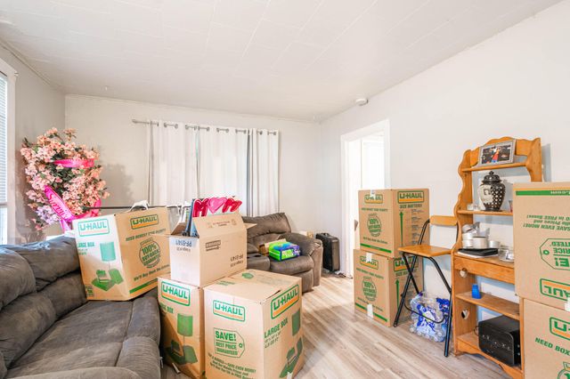 98 23rd Street S, Battle Creek, MI 49015