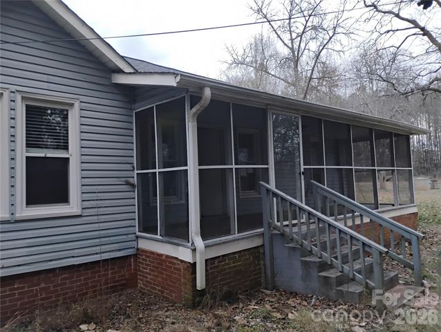 229 Friendship Drive, Ellenboro, NC 28040