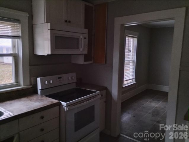 229 Friendship Drive, Ellenboro, NC 28040