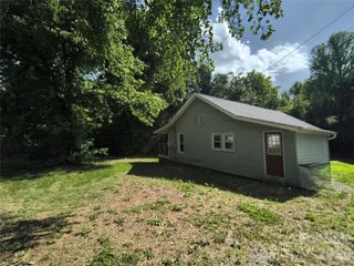 229 Friendship Drive, Ellenboro, NC 28040