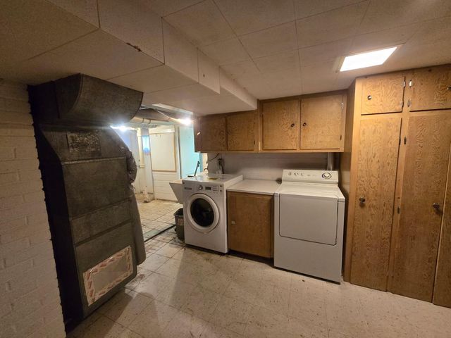 5740 Golden Valley Road, Golden Valley, MN 55422