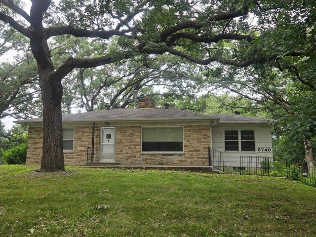 5740 Golden Valley Road, Golden Valley, MN 55422