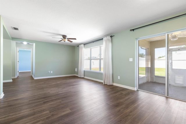 27 Wood Arbor Lane, Palm Coast, FL 32164