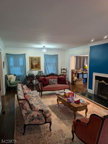 833 Salem Ave, Hillside Twp., NJ 07205