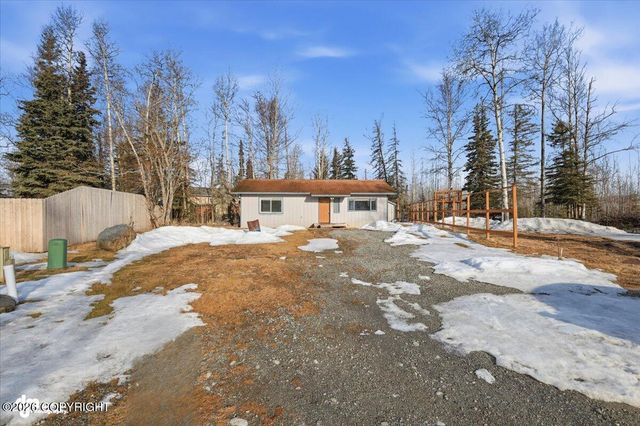 580 S Mike Circle, Wasilla, AK 99623