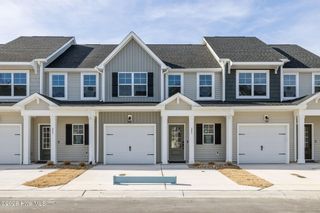 235 Cline Way Unit 107, 1809 Live Oak, Beaufort, NC 28516