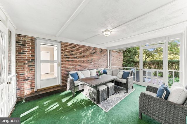502 BEECHWOOD DR, Kennett Square, PA 19348