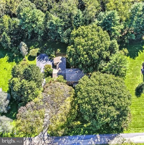 502 BEECHWOOD DR, Kennett Square, PA 19348