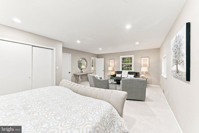 502 BEECHWOOD DR, Kennett Square, PA 19348