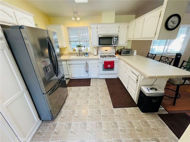 77 Seville, Tustin, CA 92780