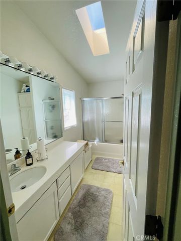 77 Seville, Tustin, CA 92780
