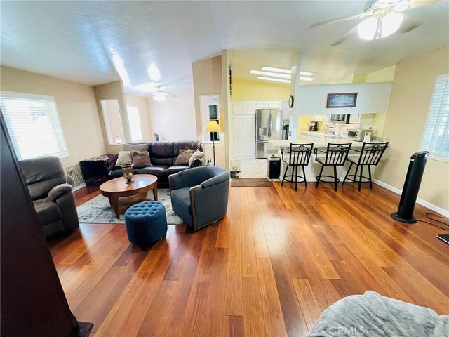 77 Seville, Tustin, CA 92780