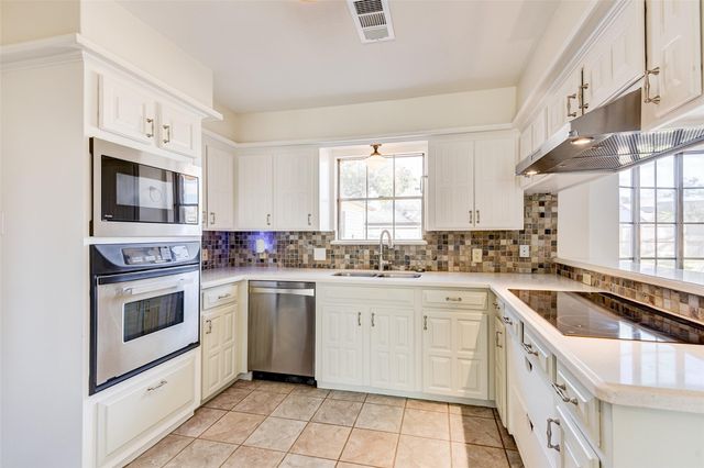 16339 Clearcrest Drive, Houston, TX 77059