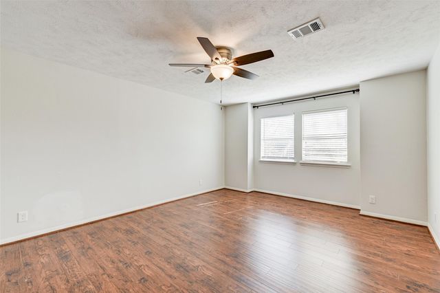 16339 Clearcrest Drive, Houston, TX 77059