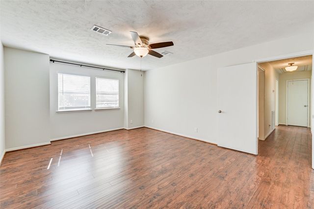 16339 Clearcrest Drive, Houston, TX 77059