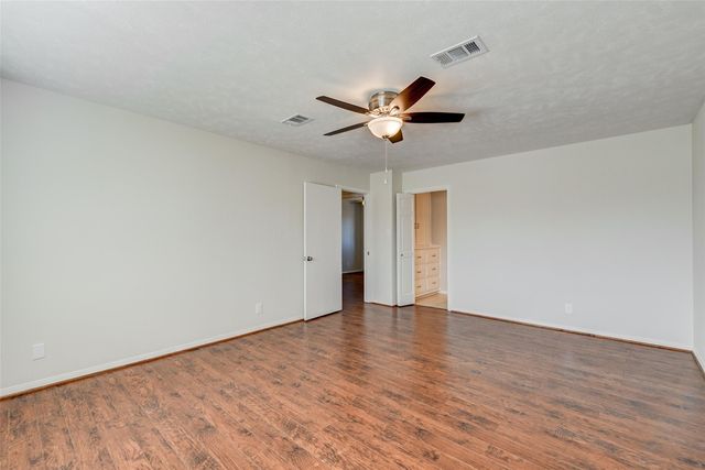 16339 Clearcrest Drive, Houston, TX 77059