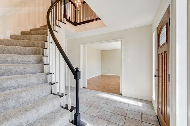 16339 Clearcrest Drive, Houston, TX 77059