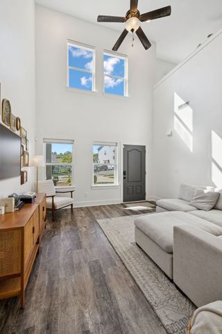 2213 Drone Way, Columbia, TN 38401