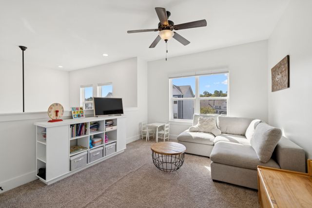 2213 Drone Way, Columbia, TN 38401