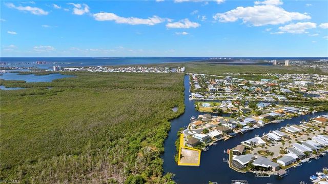 17901 Rebecca AVE, Fort Myers Beach, FL 33931